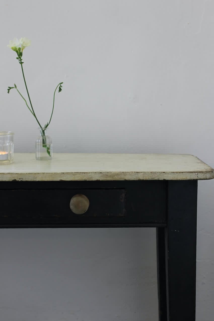 black & ivory two drawer console