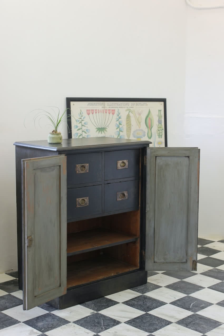 black-pine-cupboard-with-drawers