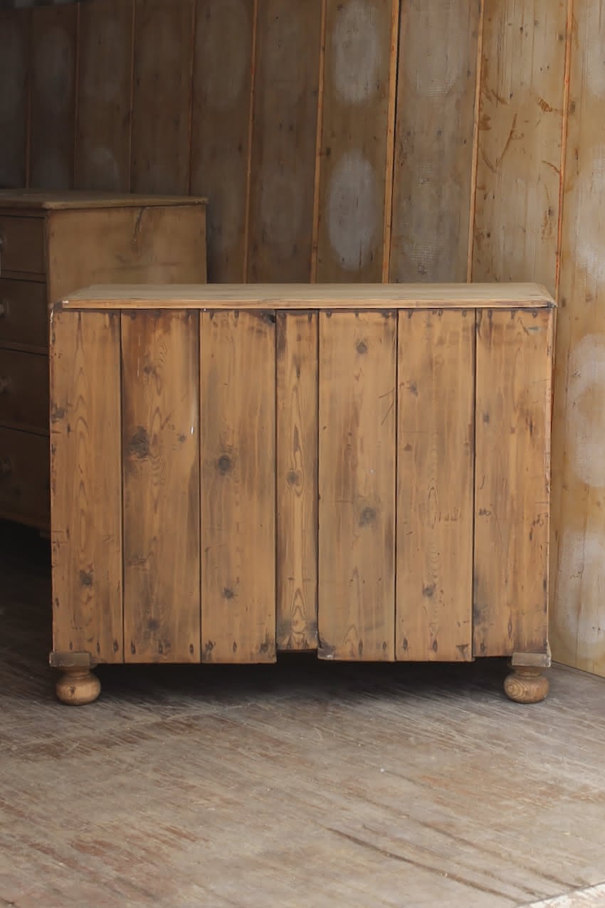 country pine chest 3.jpeg