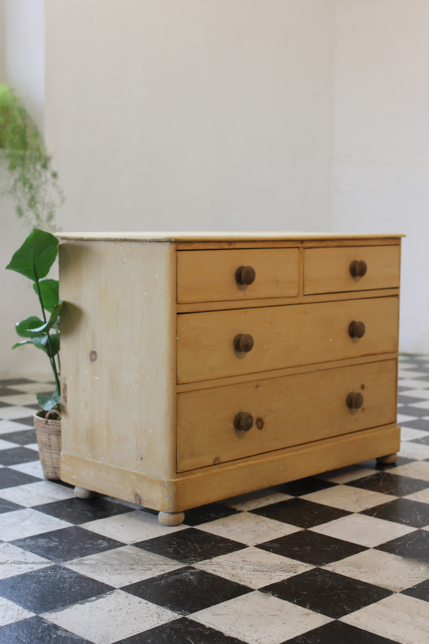 gorgeous early fine pine handscraped restored english chest with contrasting knobs original bun feet, with a natural finish.