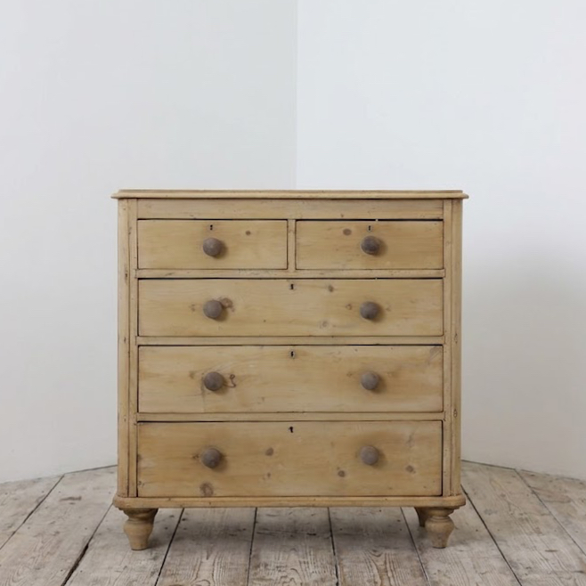 beautiful antique pine chest with five graduating drawers, wooden knobs and original feet, lovely shaped detailing too & fully restored.