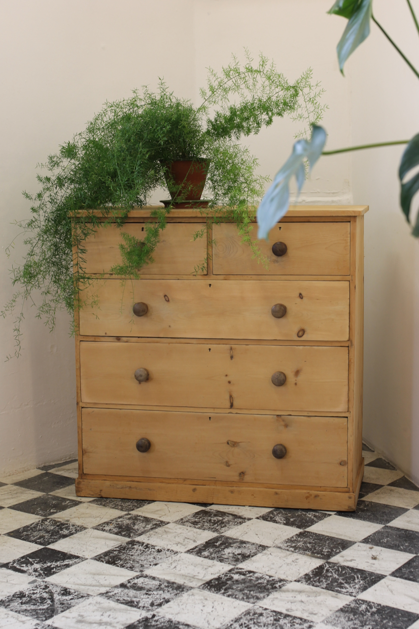 fabulous large-victorian-pine-chest-of-drawers-5.jpeg