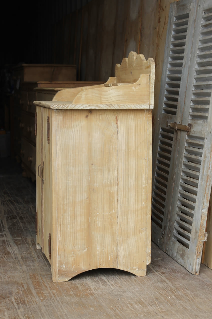 very pretty galleried french all original pine two door cupboardcupboard with shelf & metal handles and typical hinges.