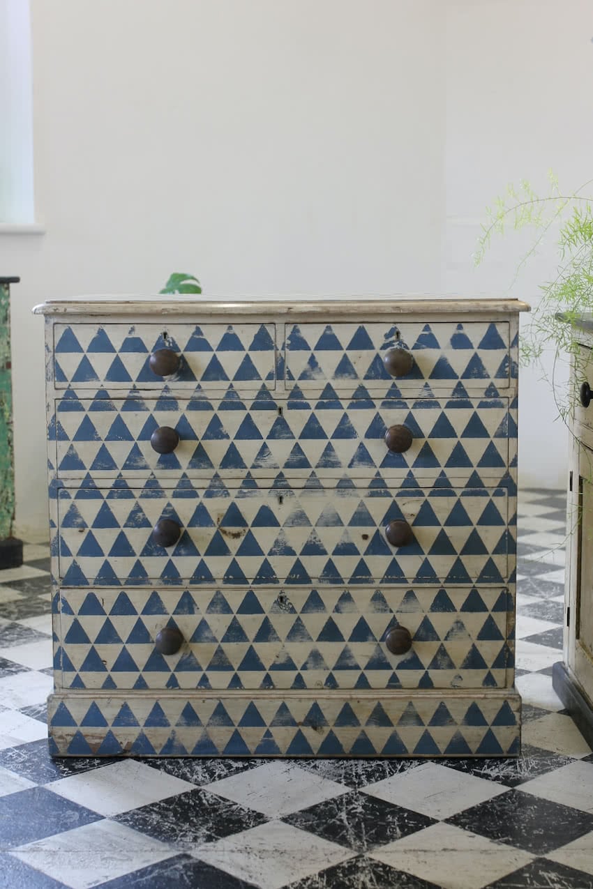 fabulous english pine chest with blue and white geometric pattern, vintage new Laura Ashley lining interior & contrasting wooden knobs.