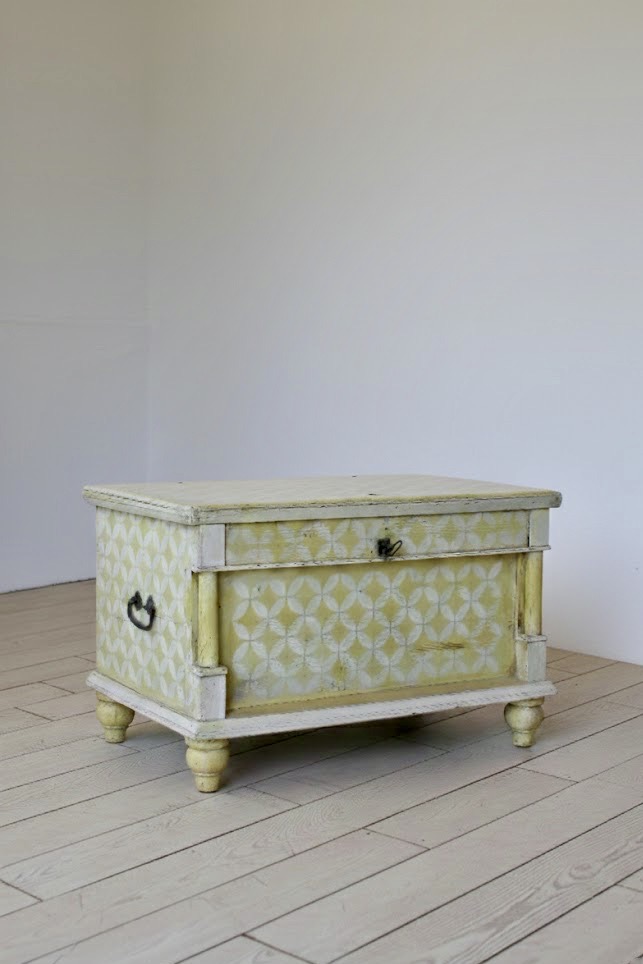 lemon and white large hungarian pine linen chest 6.jpeg