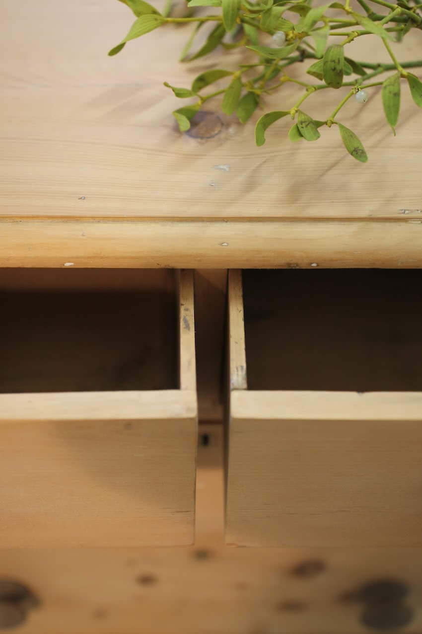 pretty victorian pine restored chest with contrasting wooden knobs & original beautiful shaped feet.
