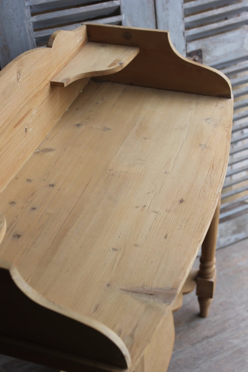 small gallaried side table