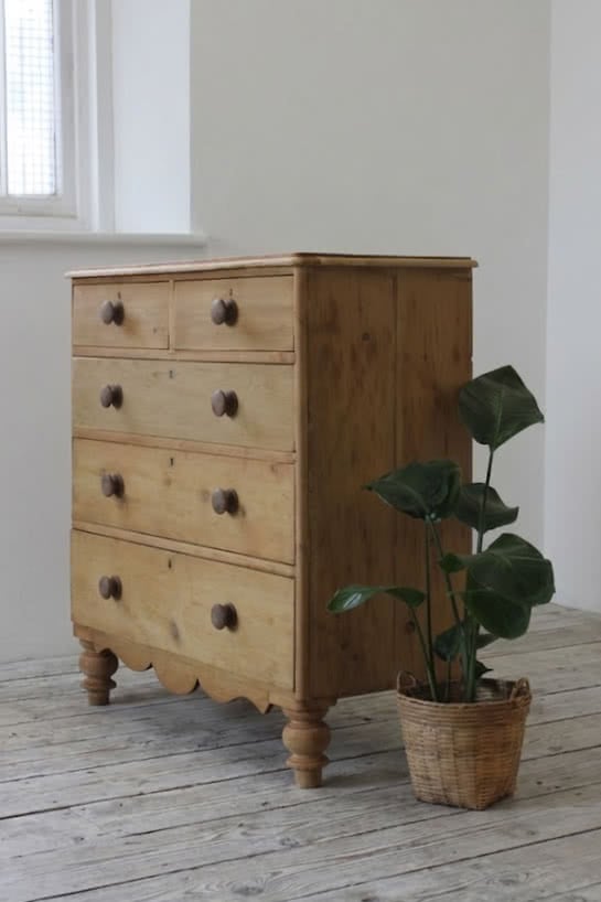 classic restored victorian pine four drawer chest with wooden knobs and new turned feet