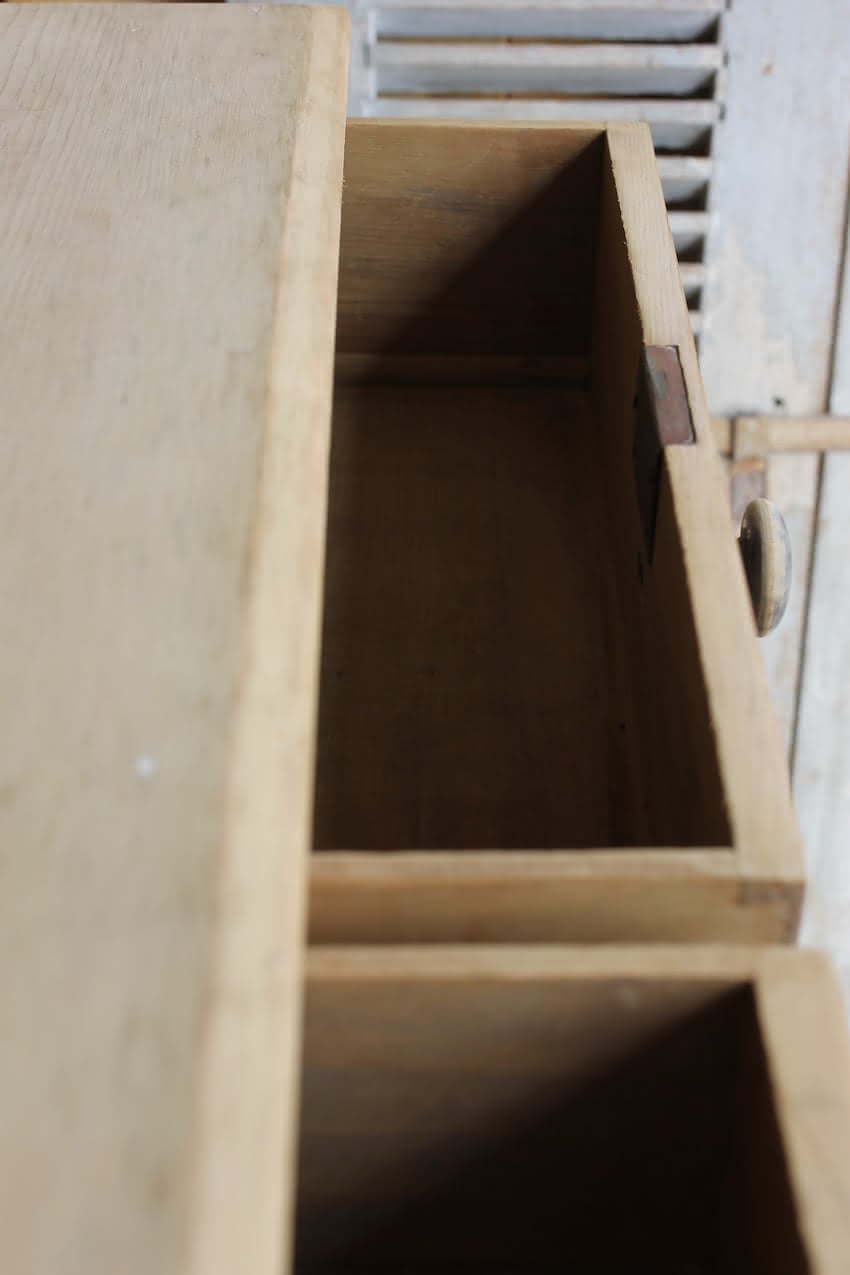 versatile antique pine cupboard 12.jpeg